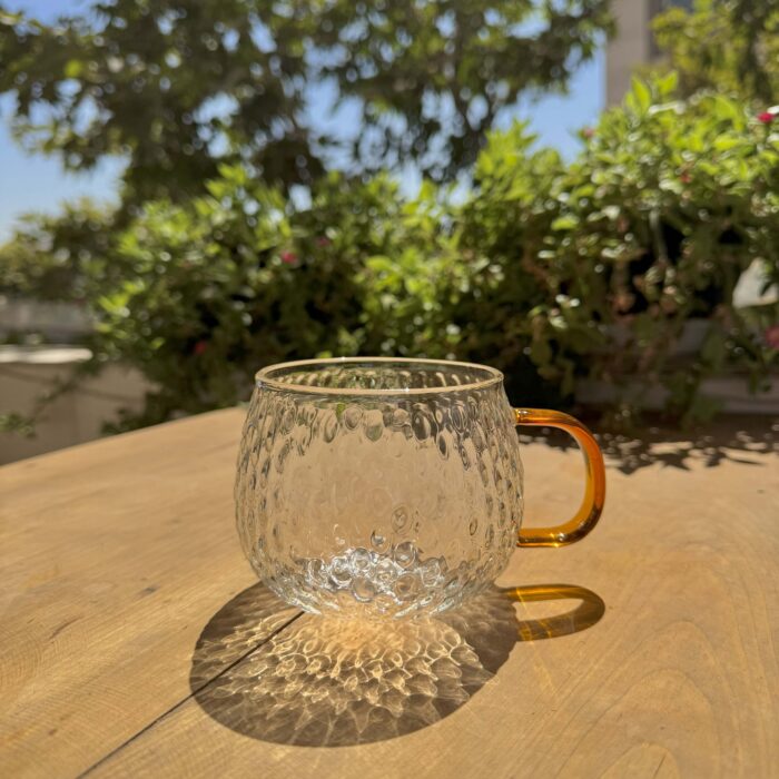 IMG_3641 copy لیوان پیرکس دسته قهوهای آنتی شوک - تصویر 1